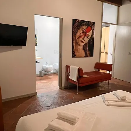 Casa Viola *