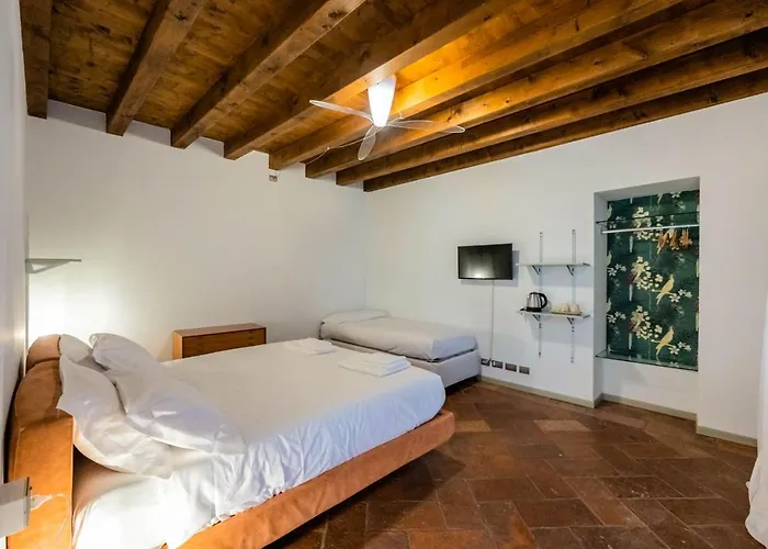 Casa Viola *