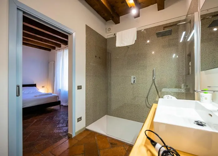Casa Viola