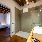 Casa Viola