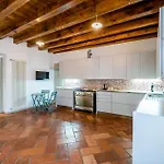 Casa Viola Apartment